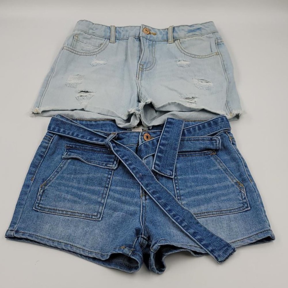 FOREVER 21 SET OF 2 DENIM SHORTS GIRLS SIZE 11/12